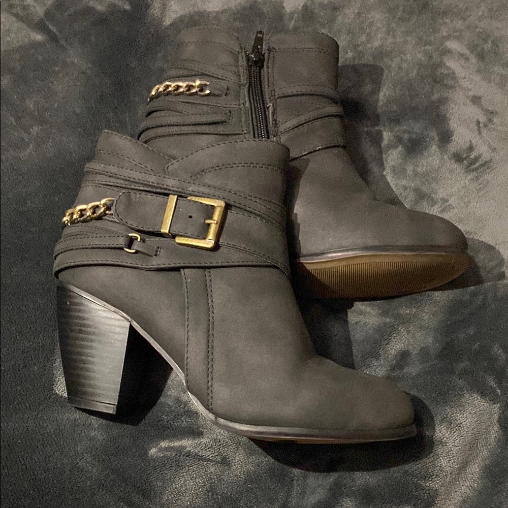 Charlotte Russe Heeled Charcoal Grey Booties with buckle accents size 6